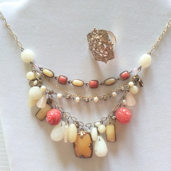 4 Strand Multi Shape choker - Picture 6 of 8